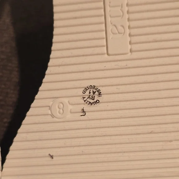 A.N.A BRAND WOMEN'S TAN SUMMER LINEN SHOES WITH ADJUSTABLE ANKLE STRAP SIZE 8 - Picture 7 of 13